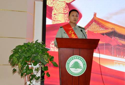 说明: http:/__local/C/49/34/06DDBB4BC8F94729E2E3E504279_F15353D9_1488B.jpg